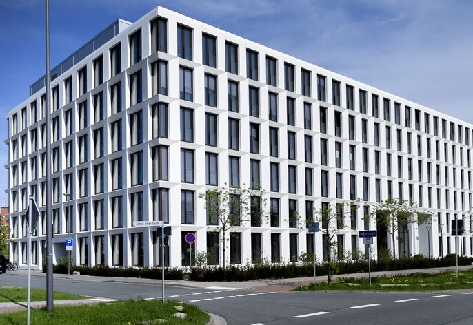 HanseMerkur Grundvermögen AG erwirbt das Office Center Überseestadt in Bremen