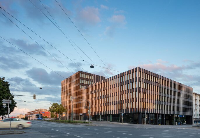 HanseMerkur Grundvermögen AG erwirbt Büro- und Geschäfts­haus TRIKOT OFFICE in München